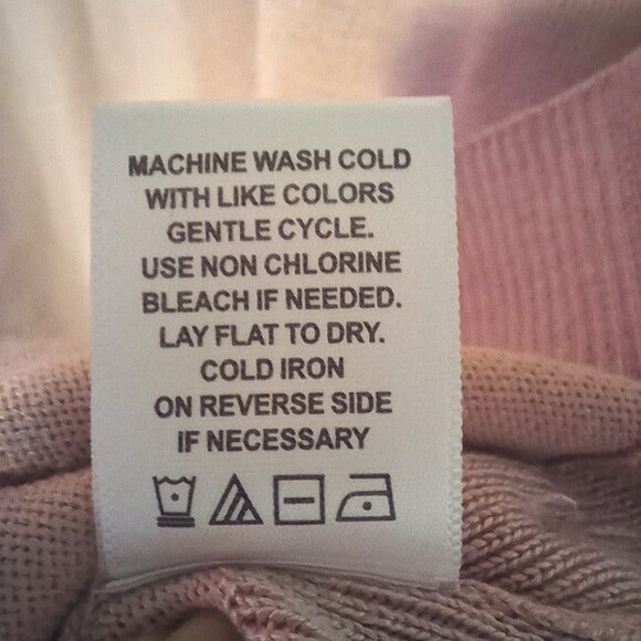 Tint & Shadow Knit Sweater-Size XL-Soft Pink-L/S- Button Detail - Casual - Picture 7 of 7